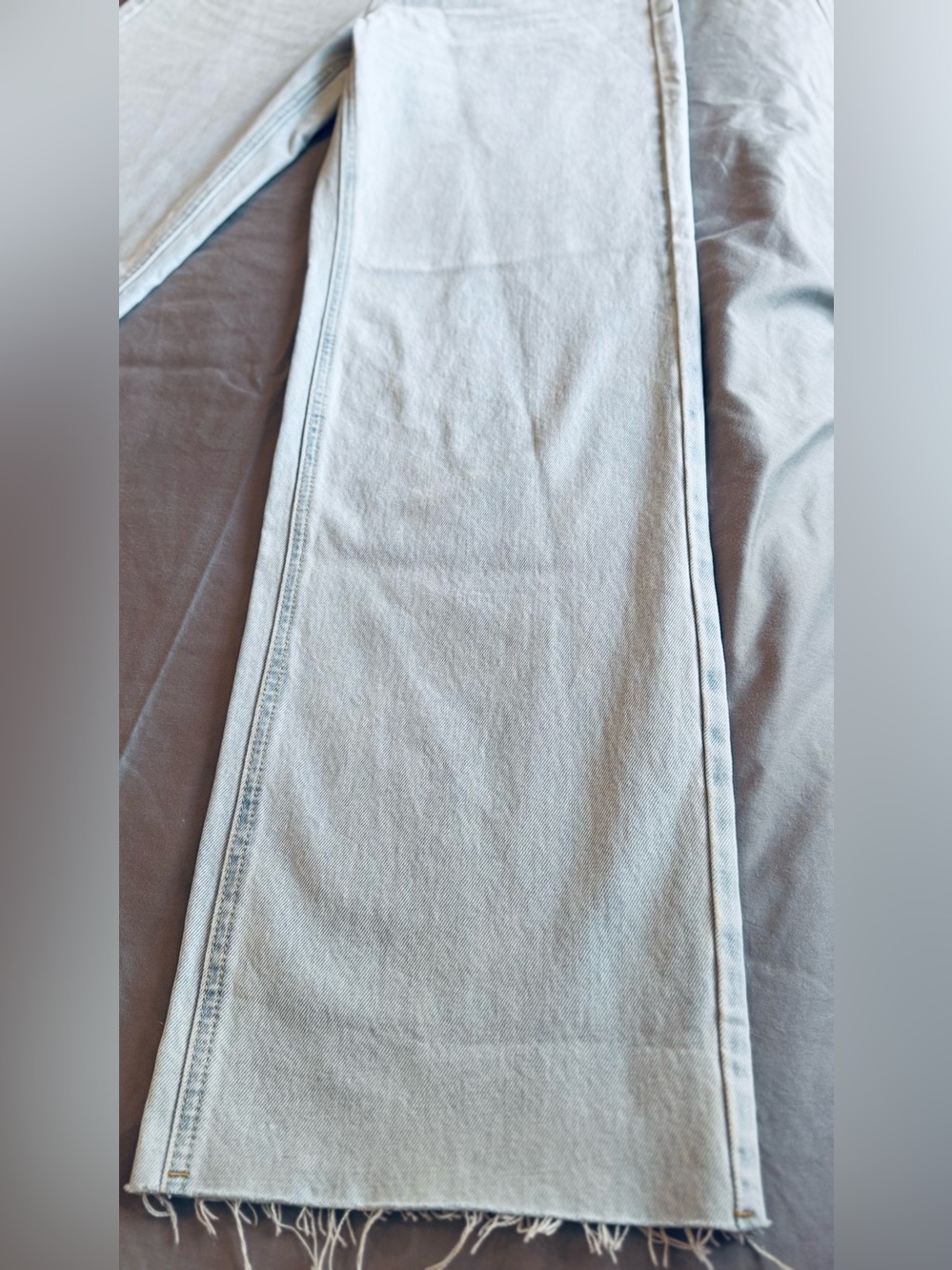 PARKE Button Fly Light Blue Straight-Leg Jeans w Raw Edge Frayed Hem - Picture 8 of 16